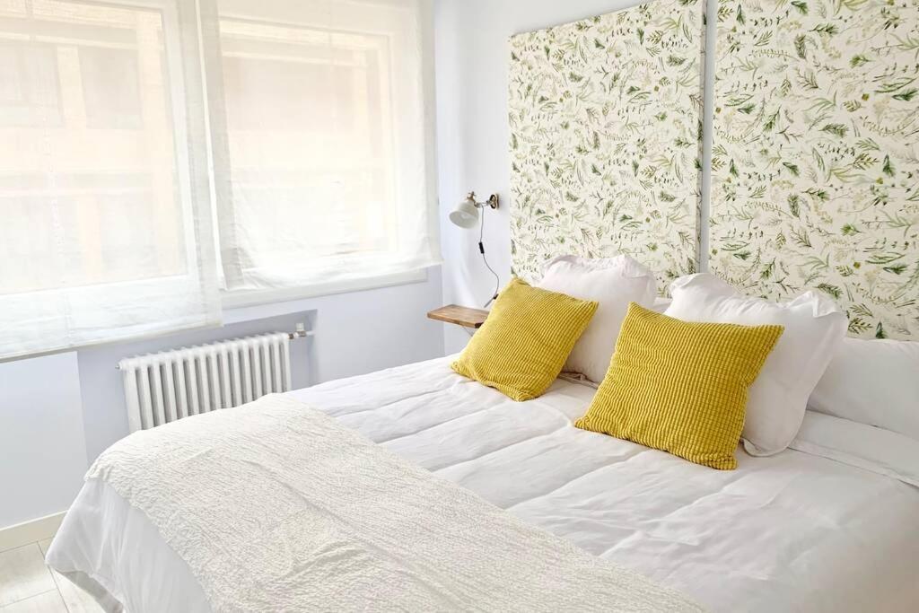 New Gorgeous Central Apartment - Beachfront - 3 Bd San Sebastián Dış mekan fotoğraf
