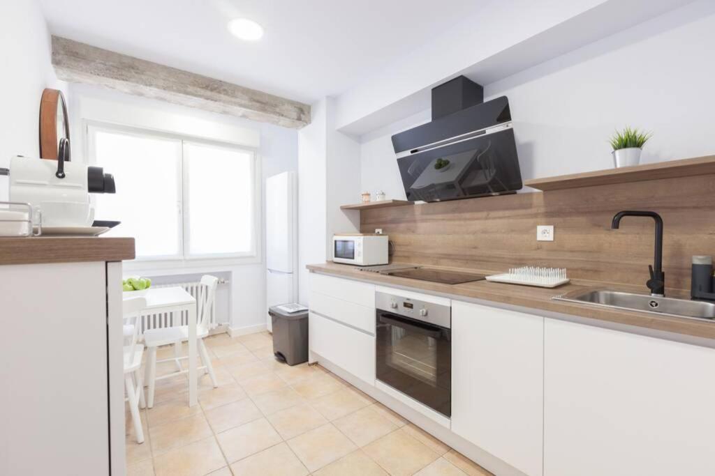 New Gorgeous Central Apartment - Beachfront - 3 Bd San Sebastián Dış mekan fotoğraf